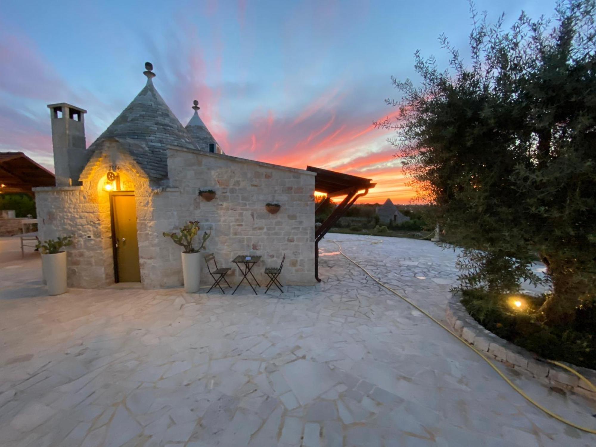 카스텔라나그로테 Trulli Relais 빌라 외부 사진